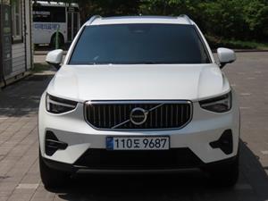 Volvo XC40 - Vista 2