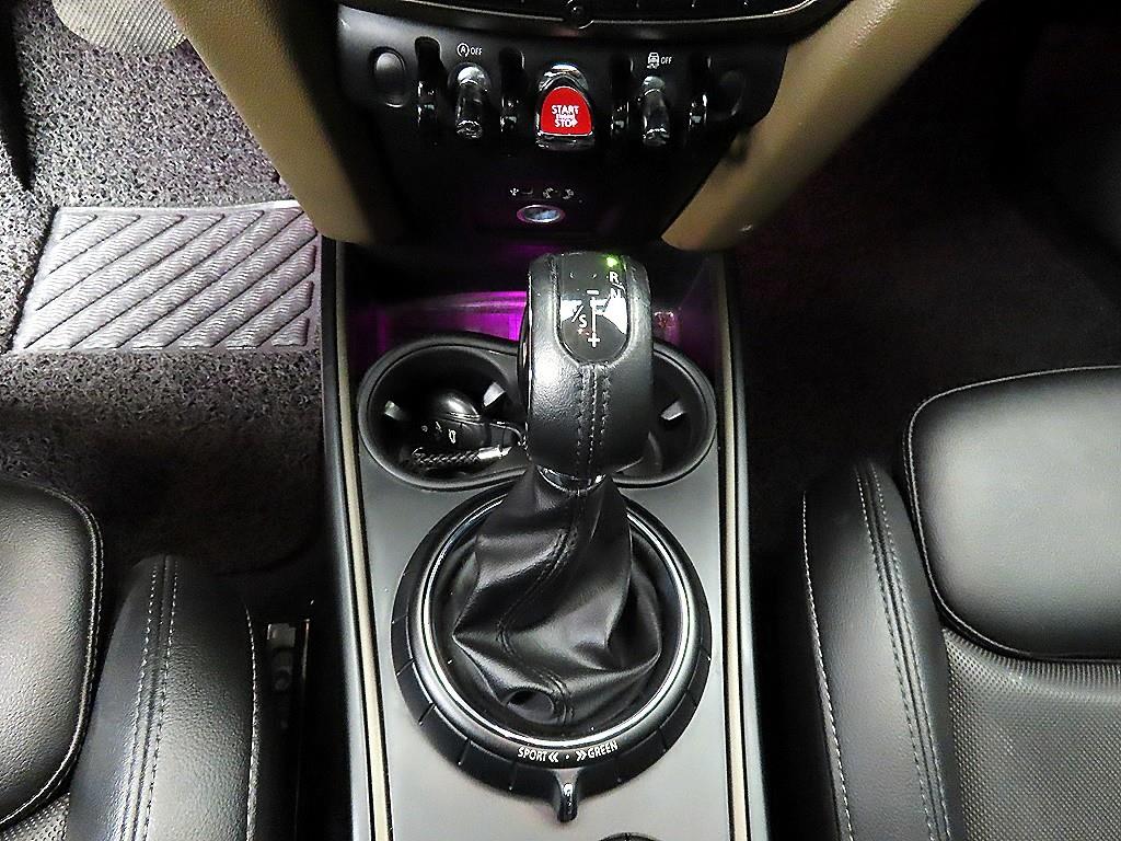 Mini Countryman - Vista 10