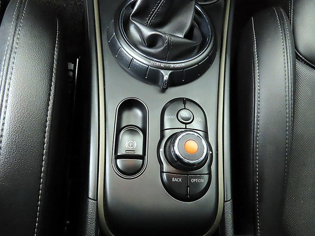 Mini Countryman - Vista 12