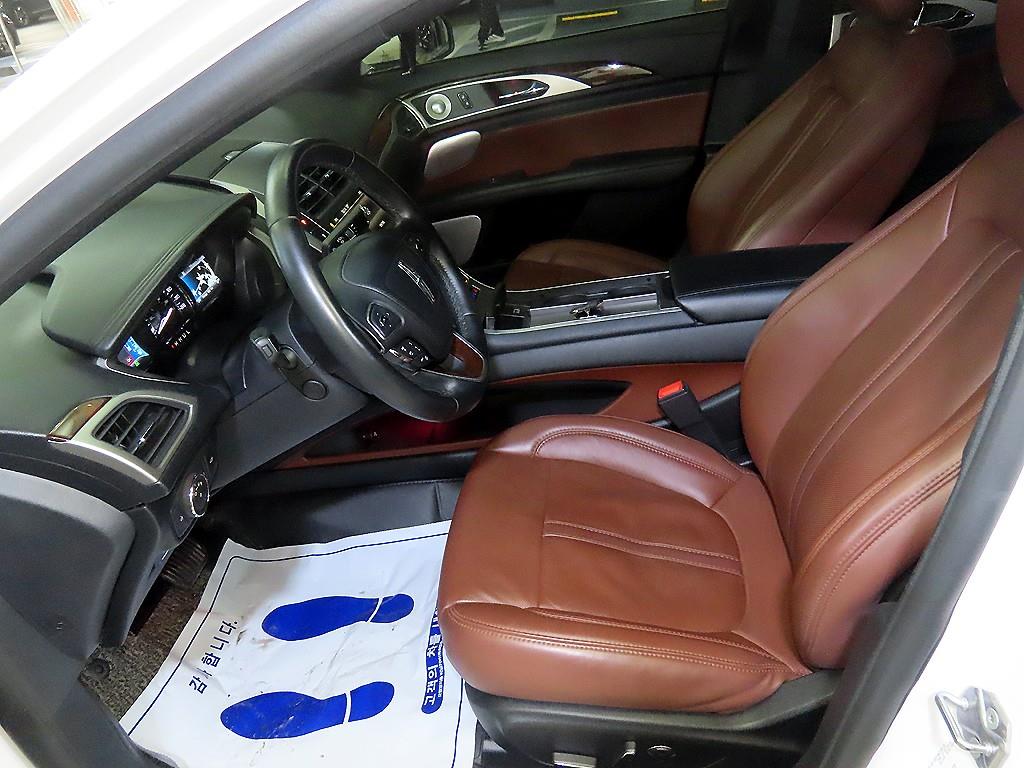 Lincoln MKZ - Vista 6