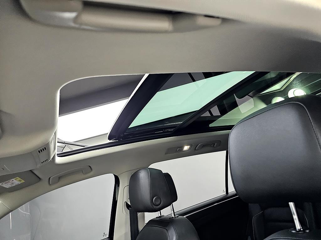 Volkswagen Tiguan - Vista 12