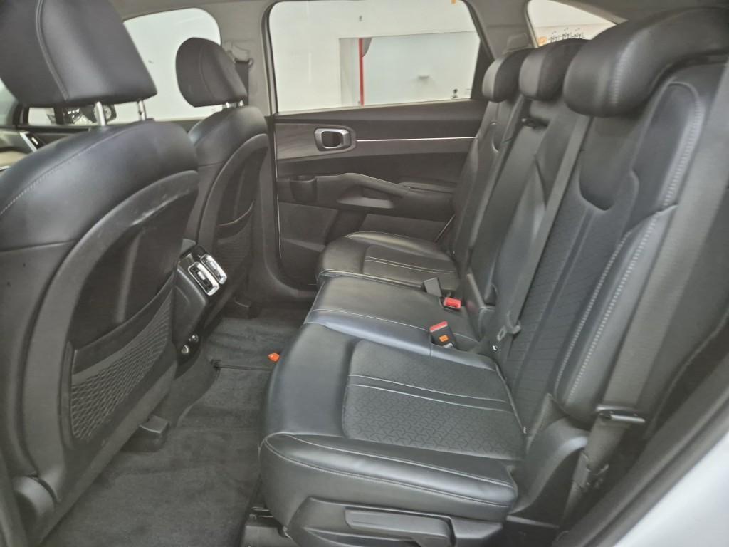 KIA Sorento - Vista 12