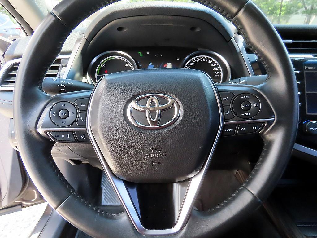 Toyota Camry - Vista 8