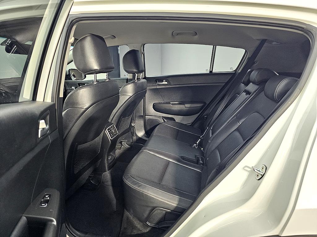 KIA Sportage - Vista 9