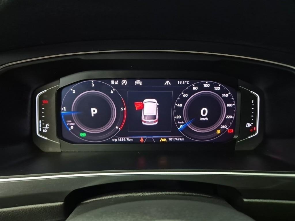 Volkswagen Tiguan - Vista 6