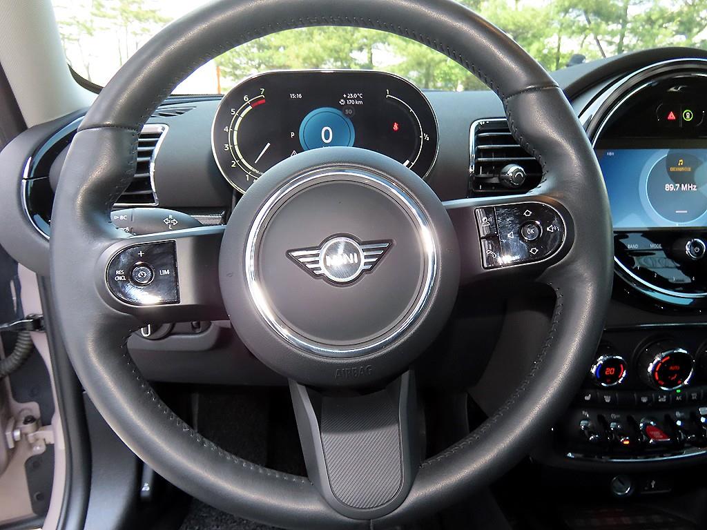 Mini Clubman - Vista 8