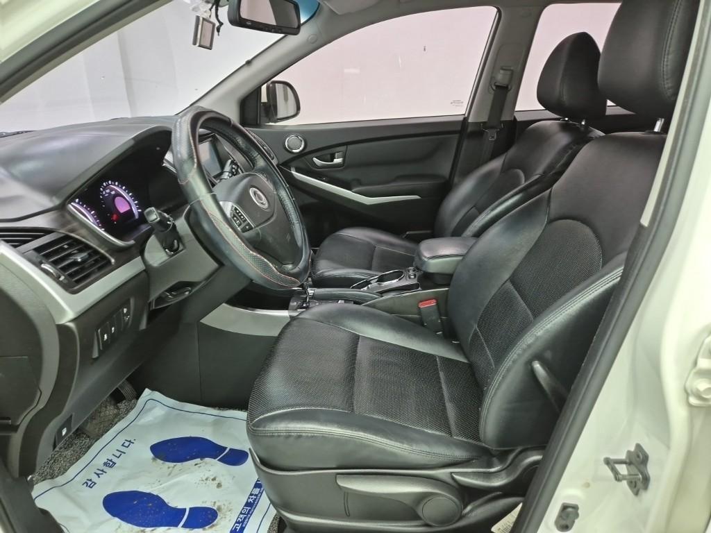 Ssangyong Korando 2015 Blanco - Importación desde Corea - HF Imports Iquique - Foto 18