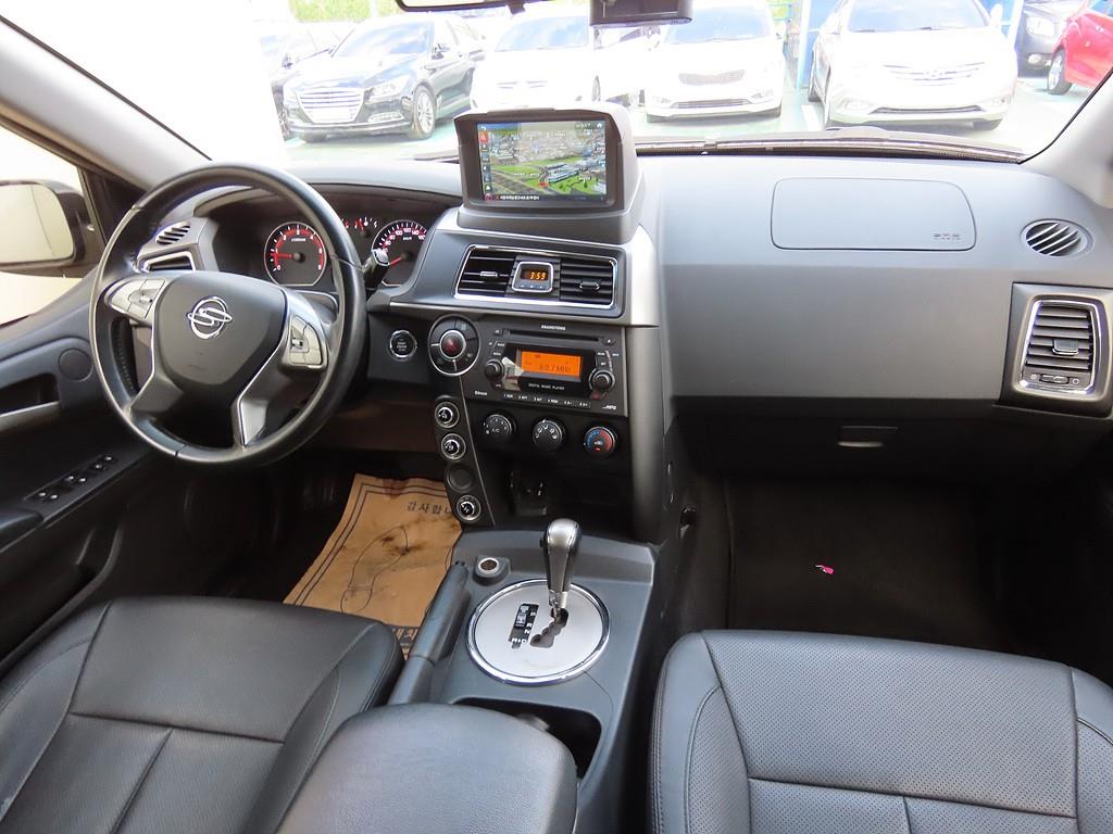Ssangyong Korando - Vista 5