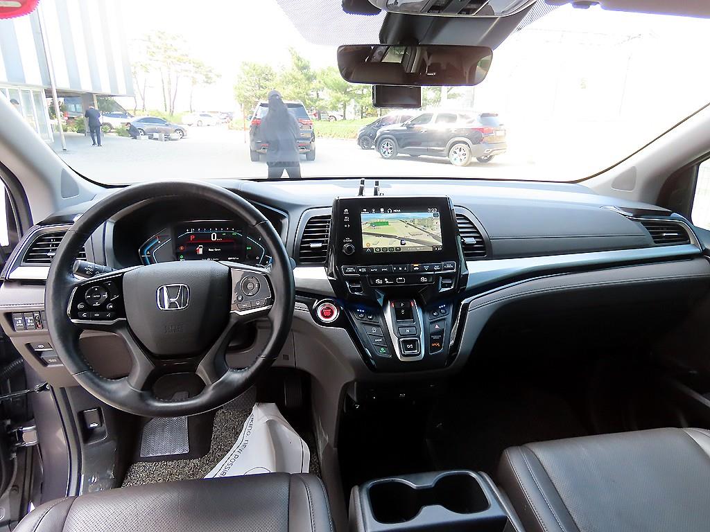 Honda Odyssey - Vista 8