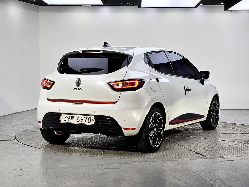 SAMSUNG Clio - Vista 4