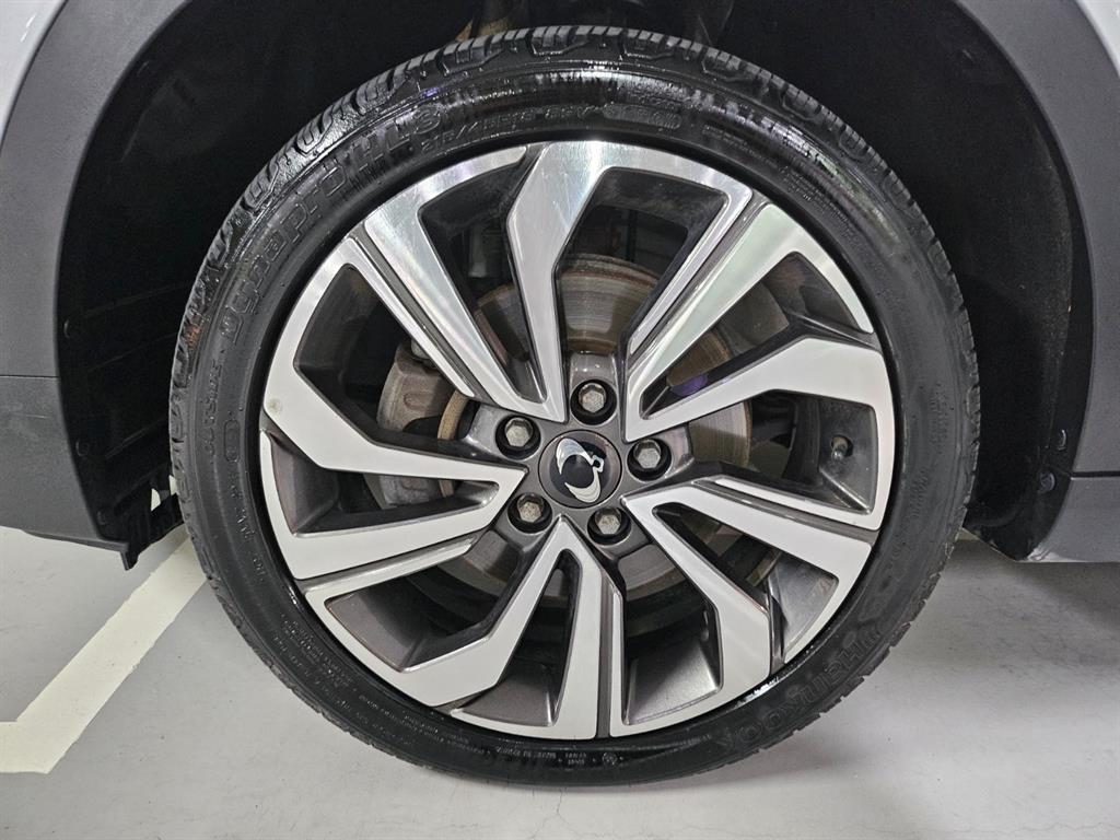 Ssangyong Tivoli 2021 Plateado - Importación desde Corea - HF Imports Iquique - Foto 17