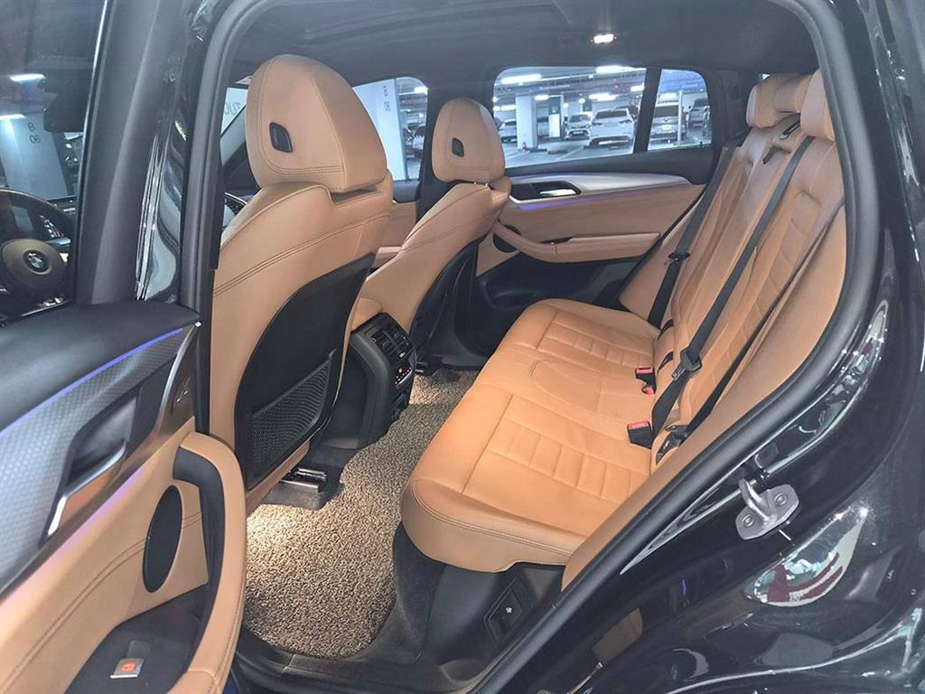 BMW X4 - Vista 7