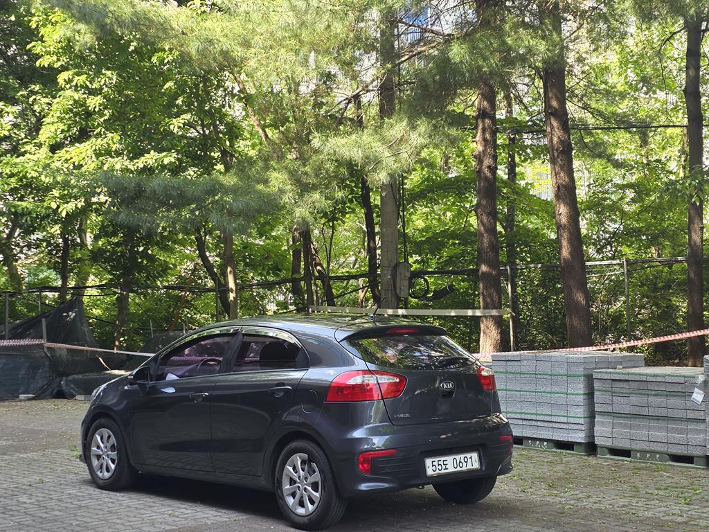 KIA Pride - Vista 5