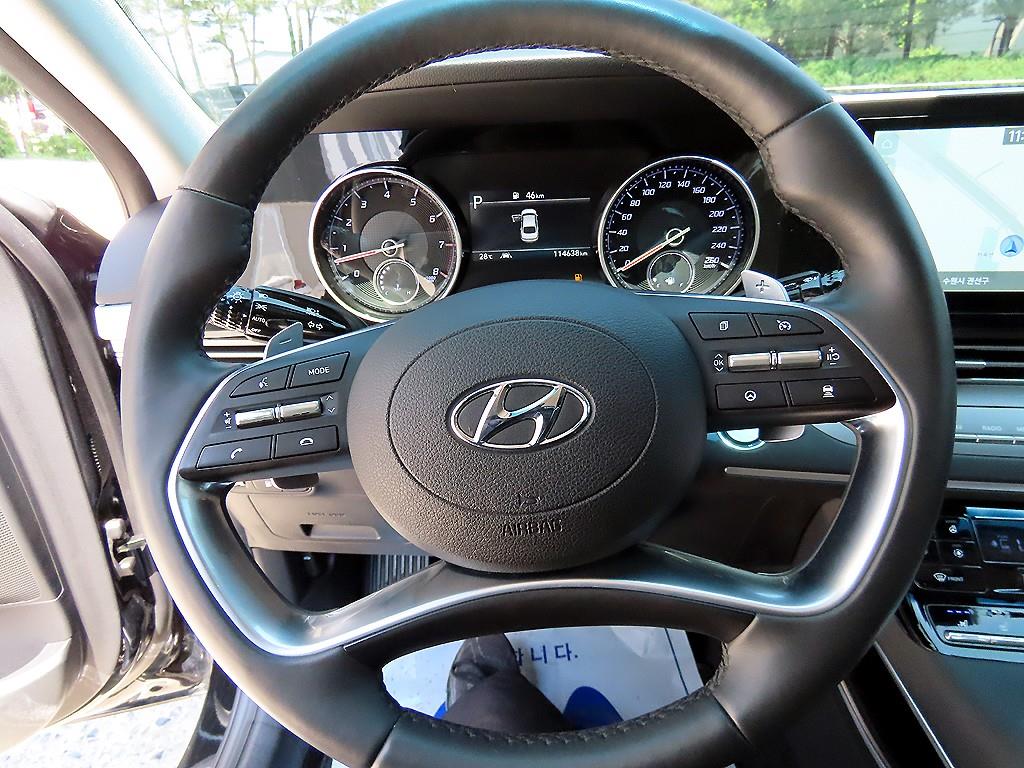 HYUNDAI Grandeur - Vista 8