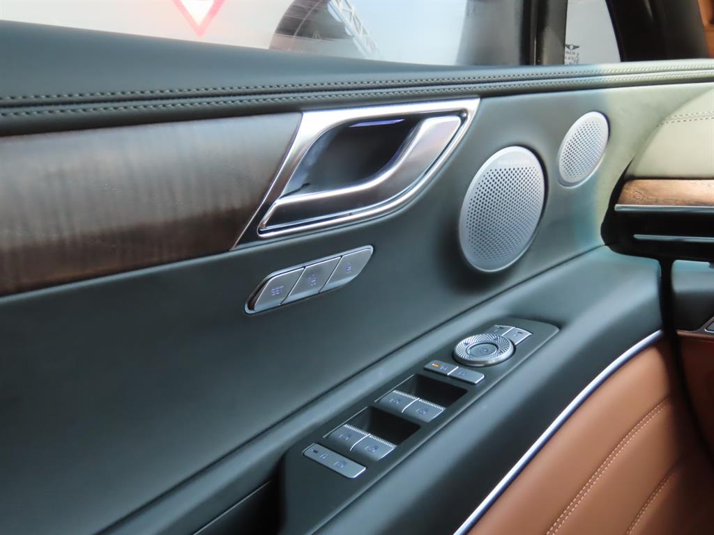 Genesis GV80 2025 Gris - Importación desde Corea - HF Imports Iquique - Foto 13