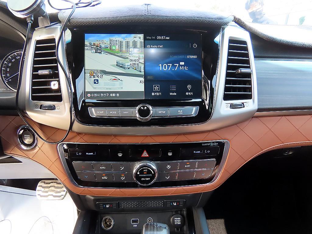 Ssangyong Rexton - Vista 12