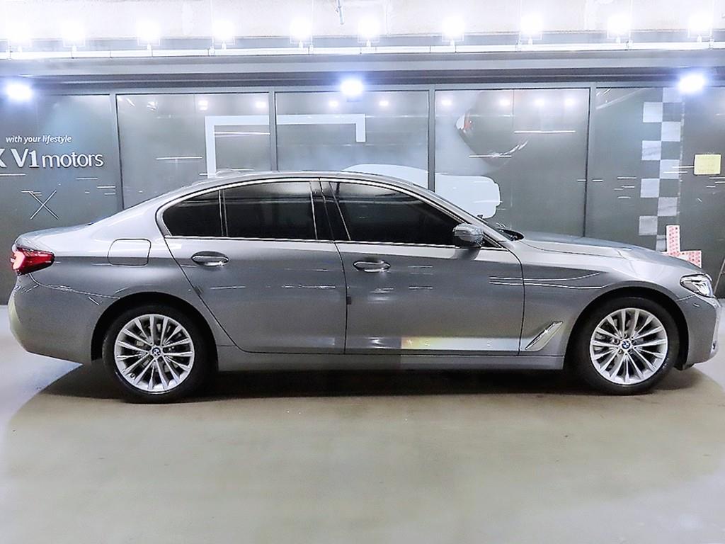 BMW 5 Series - Vista 3