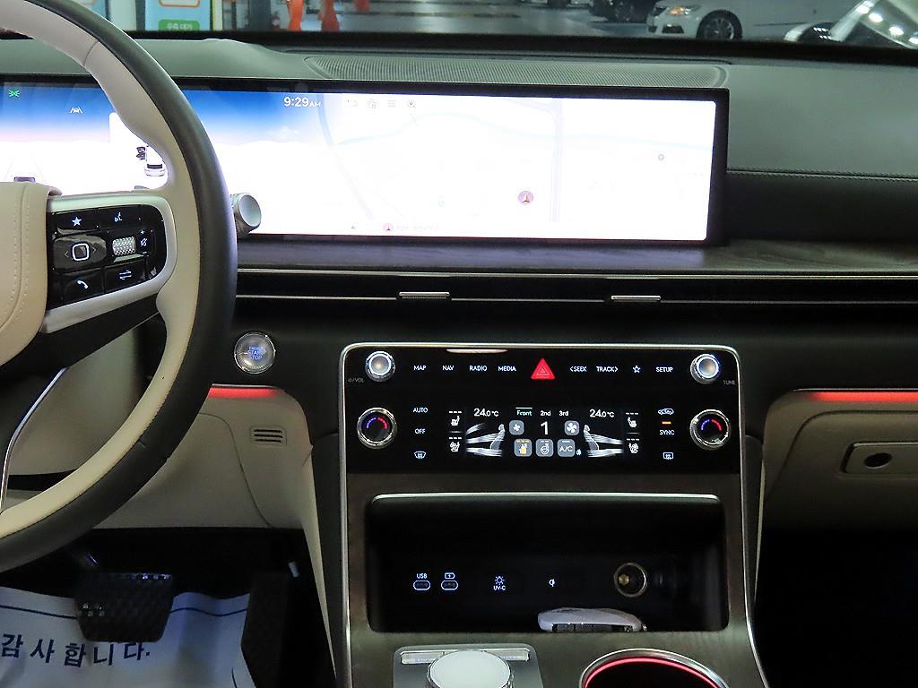 Genesis GV80 - Vista 11