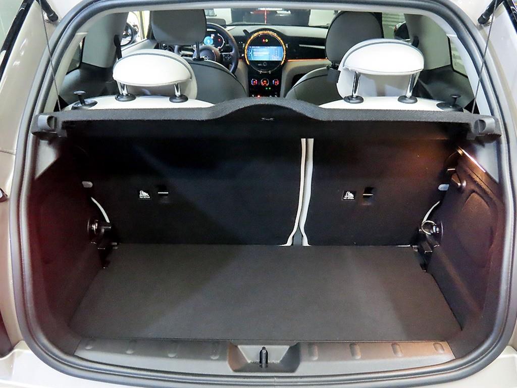 Mini Cooper 2023 the color of pearl - Importación desde Corea - HF Imports Iquique - Foto 17