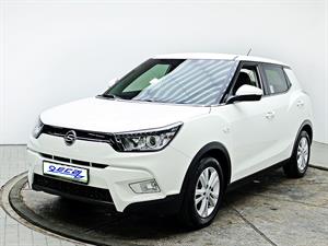 Ssangyong Tivoli - Vista 4