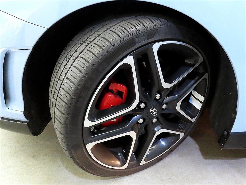 HYUNDAI Veloster 2022 skyblue - Importación desde Corea - HF Imports Iquique - Foto 19