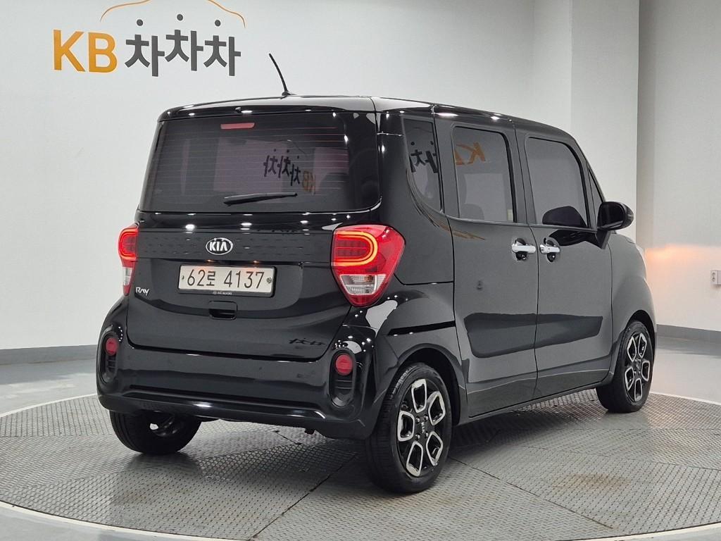 KIA Ray - Vista 3