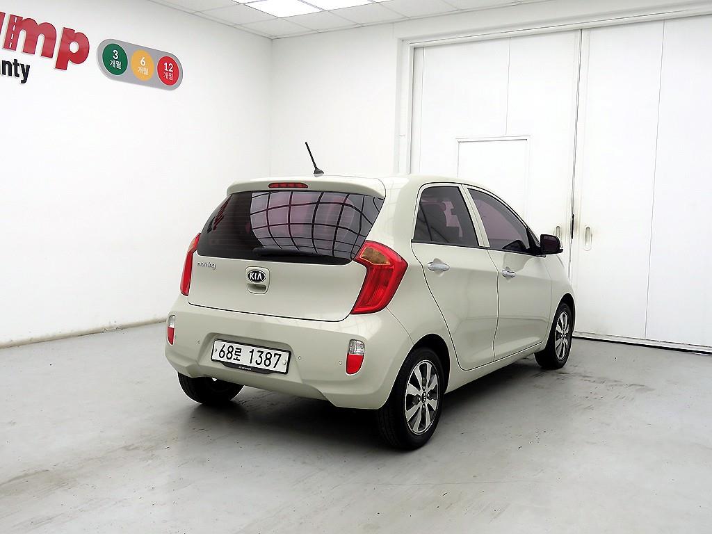 KIA Morning - Vista 4