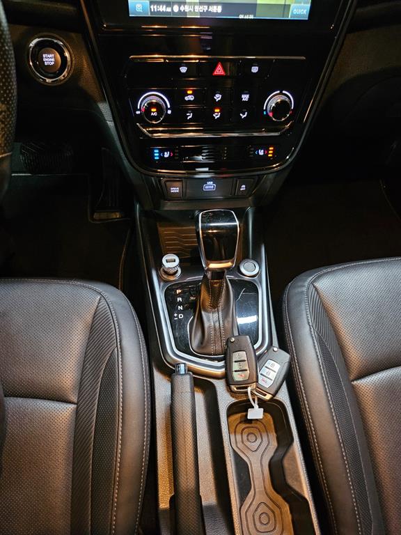 Ssangyong Tivoli 2021 Plateado - Importación desde Corea - HF Imports Iquique - Foto 14