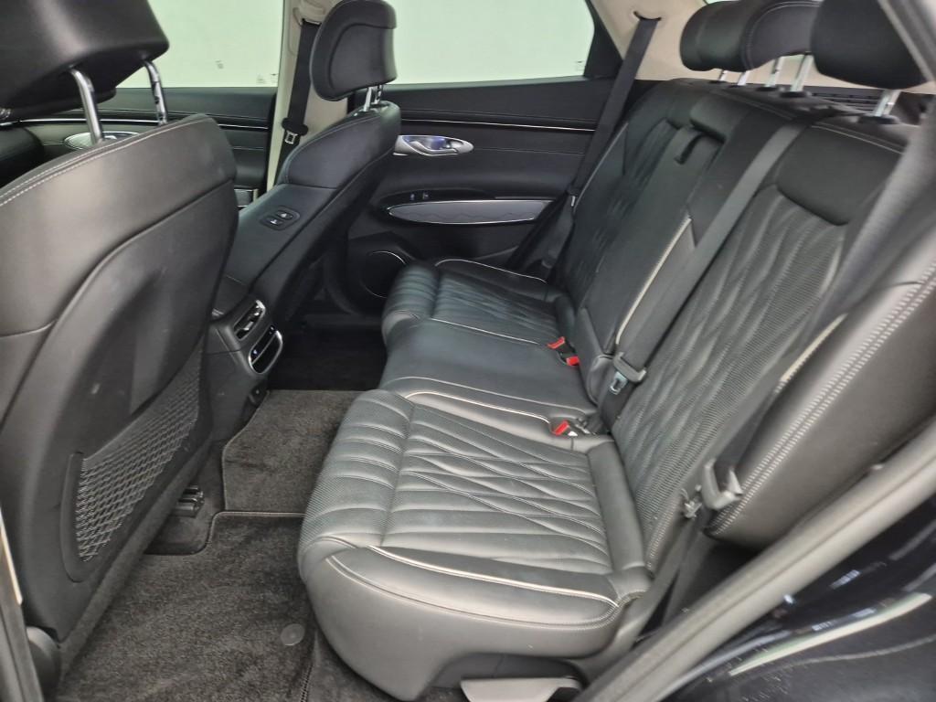 Genesis GV70 - Vista 12