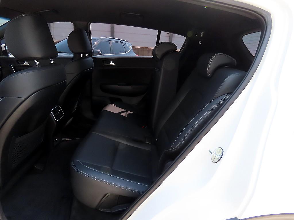 KIA Sportage - Vista 6