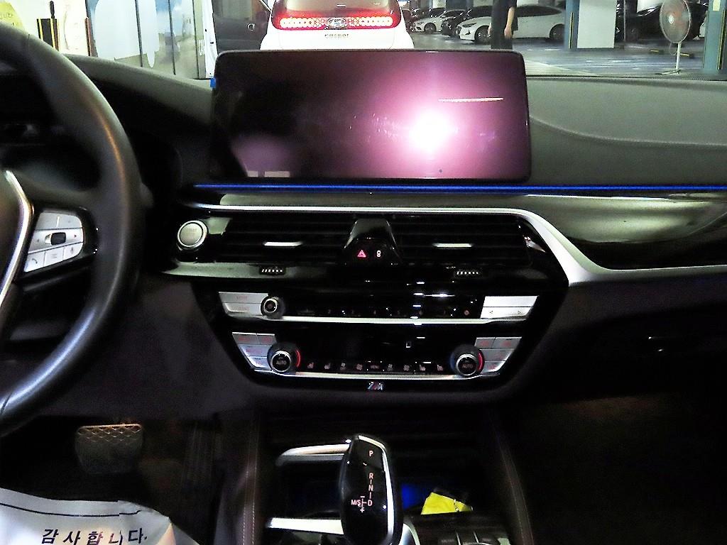 BMW 5 Series - Vista 11