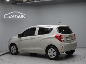 Chevrolet Spark - Vista 6