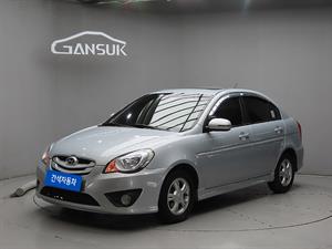 HYUNDAI Verna - Vista 4