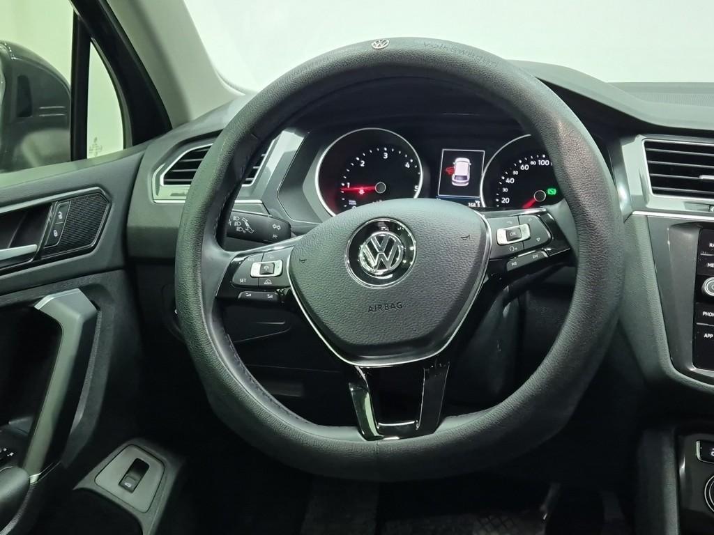 Volkswagen Tiguan - Vista 9