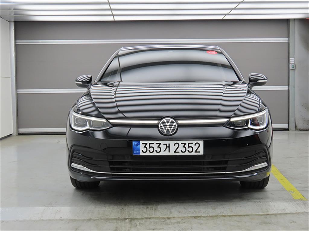 Volkswagen Golf - Vista 2