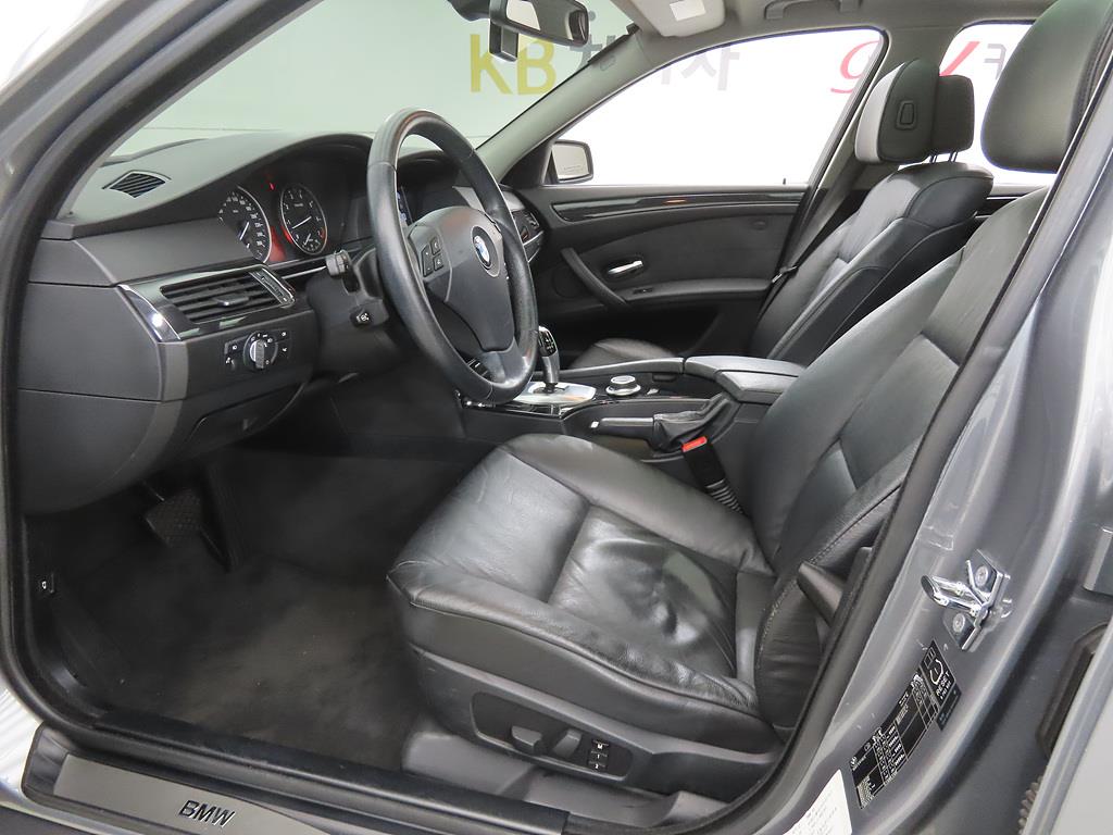 BMW 5 Series - Vista 5