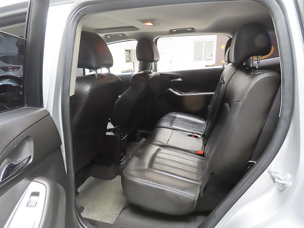 Chevrolet Orlando 2012 Gris - Importación desde Corea - HF Imports Iquique - Foto 9
