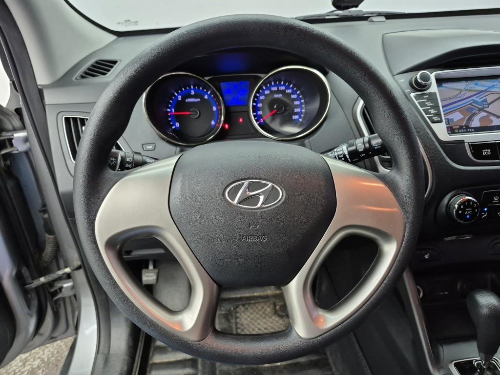 HYUNDAI Tucson - Vista 9