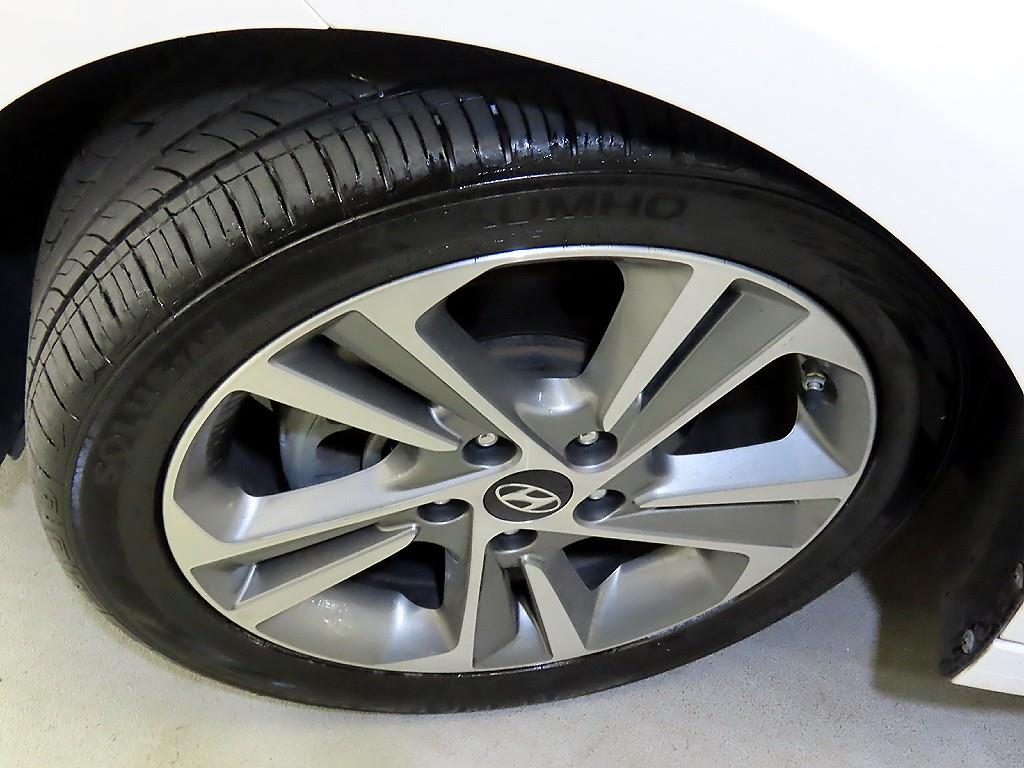 HYUNDAI Avante 2018 Blanco - Importación desde Corea - HF Imports Iquique - Foto 19