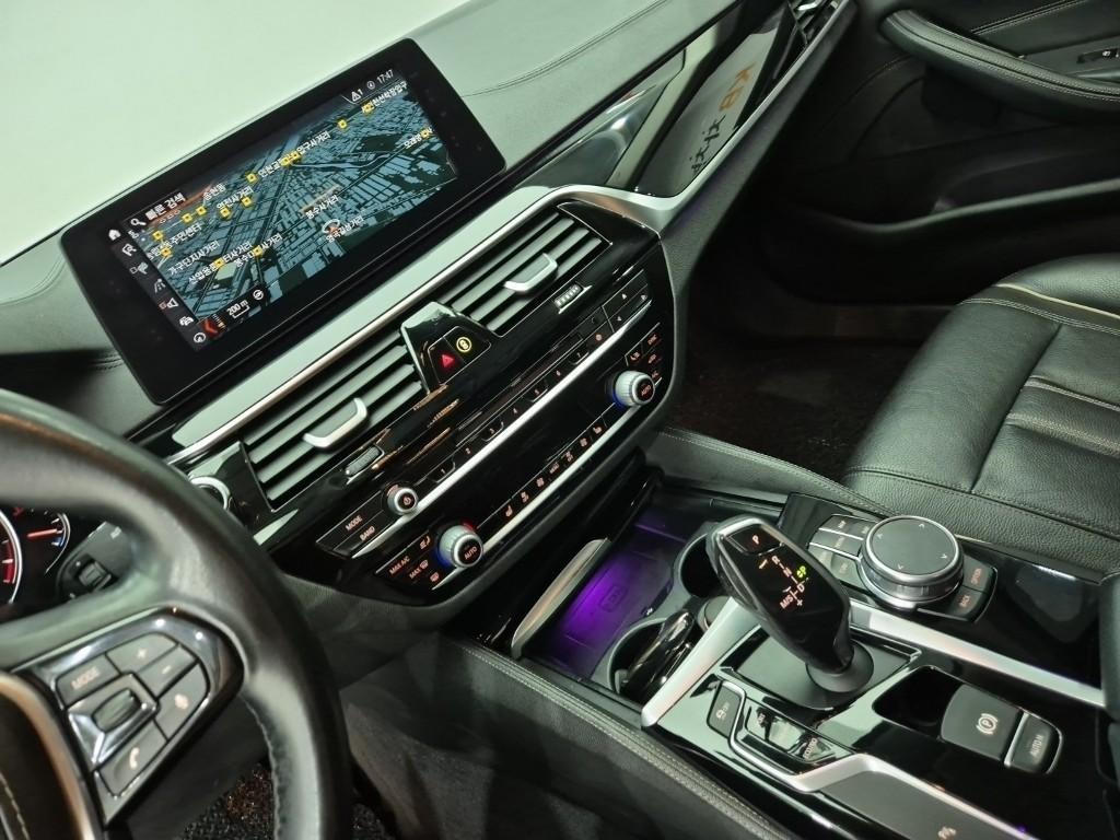 BMW 5 Series - Vista 12