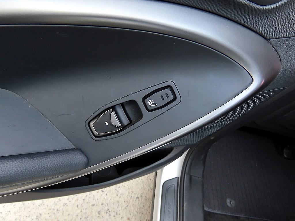 HYUNDAI Santa Fe 2018 Gris - Importación desde Corea - HF Imports Iquique - Foto 17