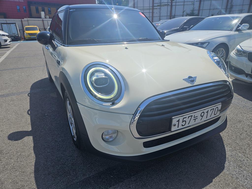 Mini Cooper - Vista 2