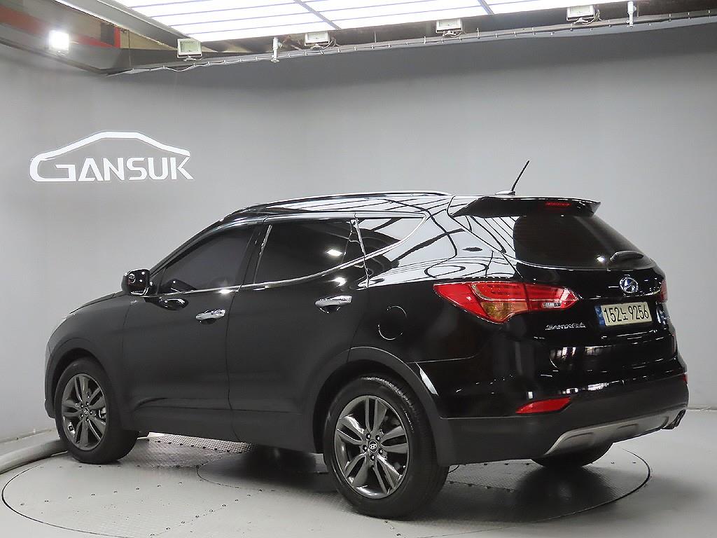 HYUNDAI Santa Fe - Vista 5