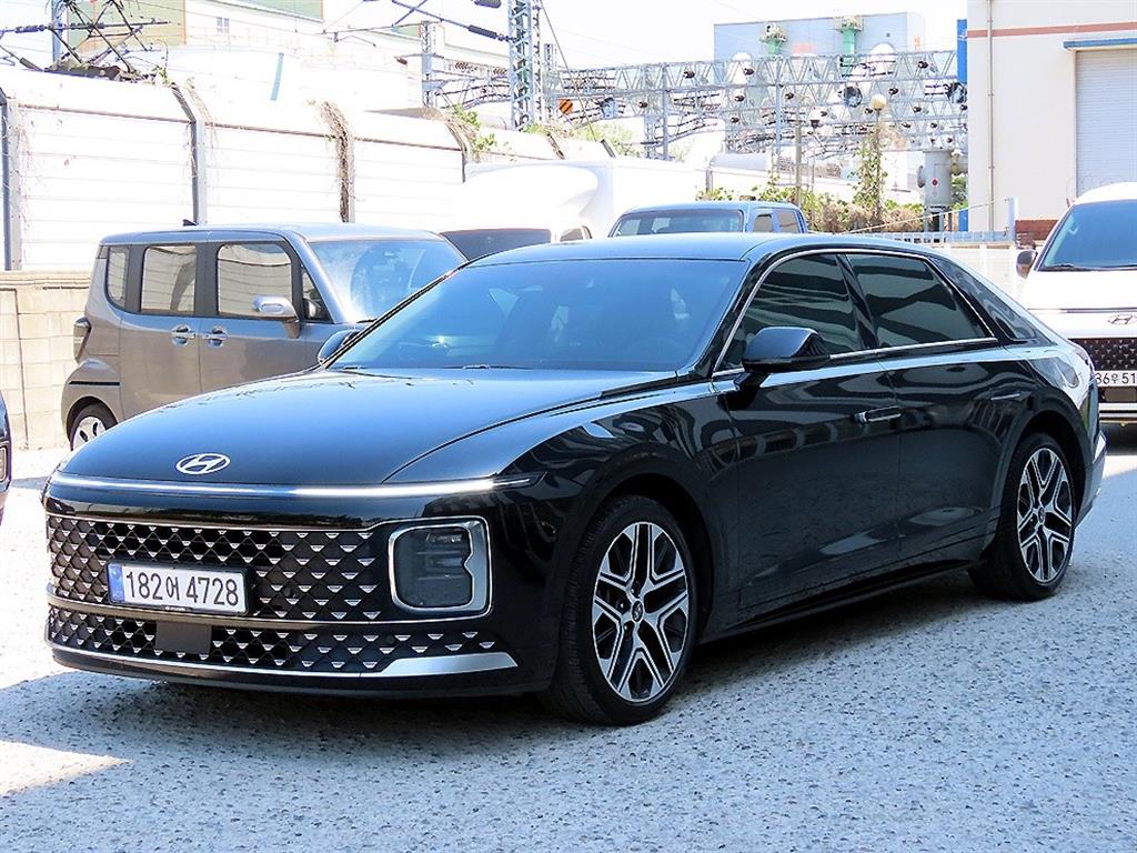 HYUNDAI Grandeur 2023 Negro - Importación desde Corea - HF Imports Iquique - Foto 1