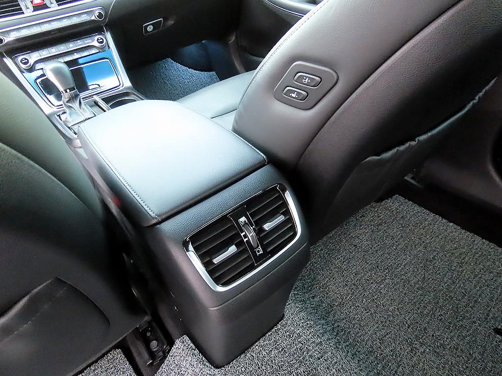 HYUNDAI Grandeur 2018 Blanco - Importación desde Corea - HF Imports Iquique - Foto 18