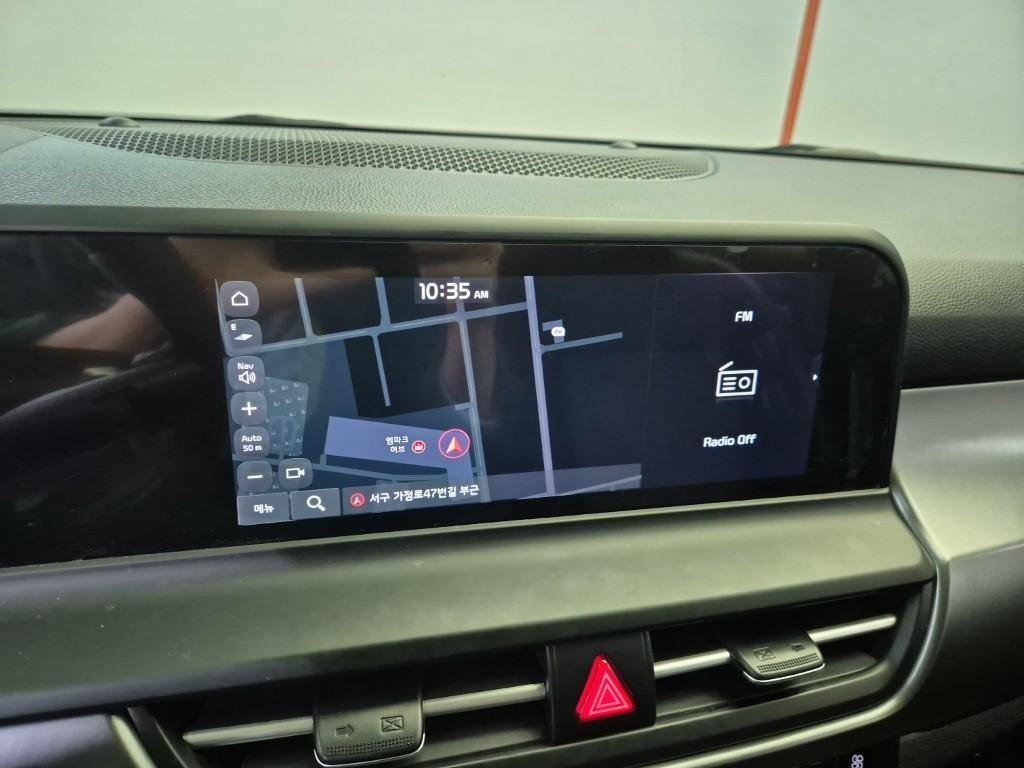KIA Seltos - Vista 12