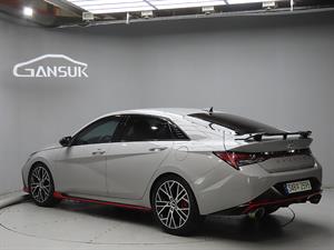 HYUNDAI Avante - Vista 6