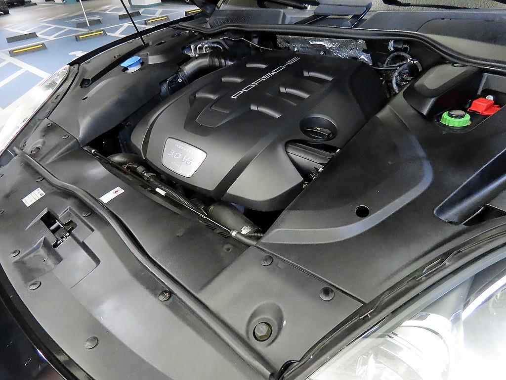 Porsche Cayenne 2016 Negro - Importación desde Corea - HF Imports Iquique - Foto 19