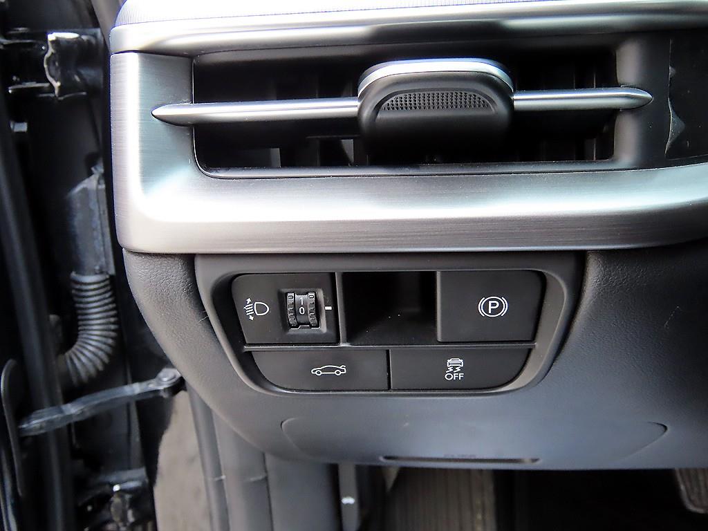 HYUNDAI Grandeur - Vista 12