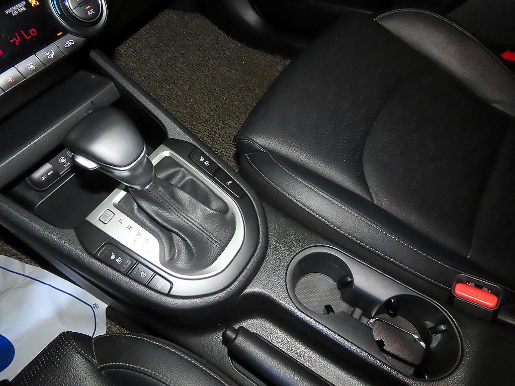 KIA K3 - Vista 12